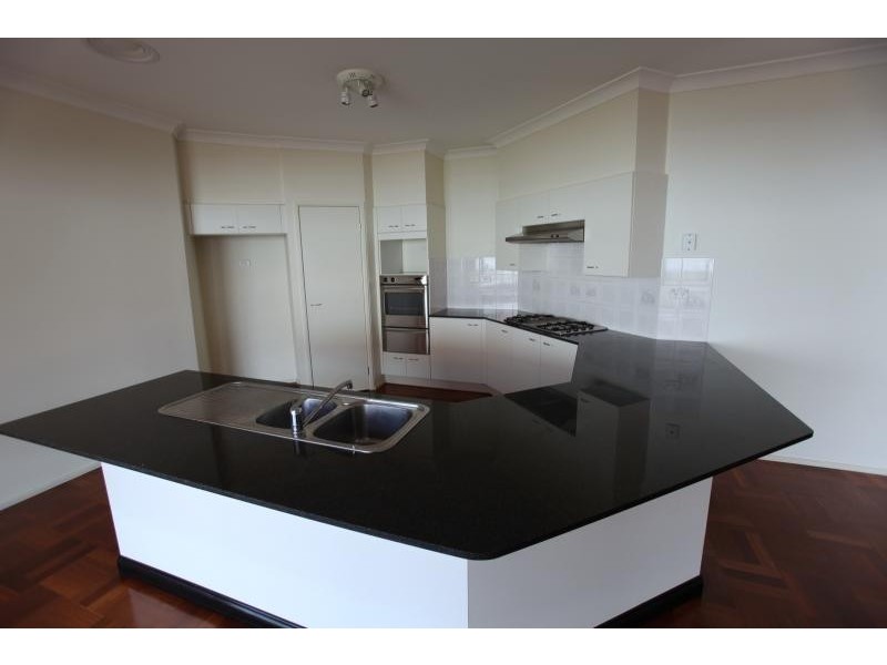 45 Boronia Dr, Voyager Point NSW 2172