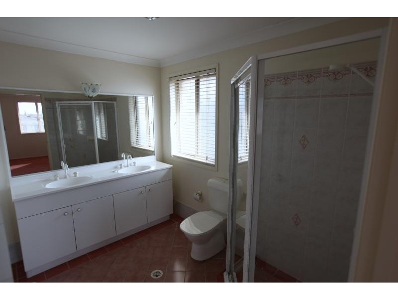 45 Boronia Dr, Voyager Point NSW 2172
