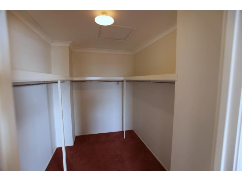 45 Boronia Dr, Voyager Point NSW 2172