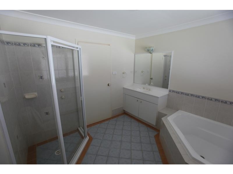 45 Boronia Dr, Voyager Point NSW 2172