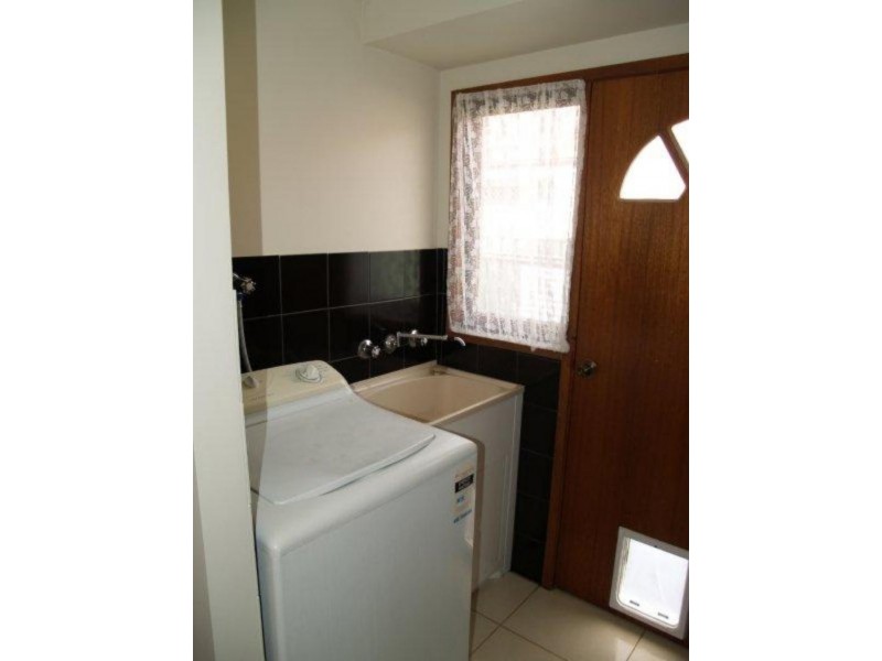 11 Benjamin Cct, Hunterview NSW 2330