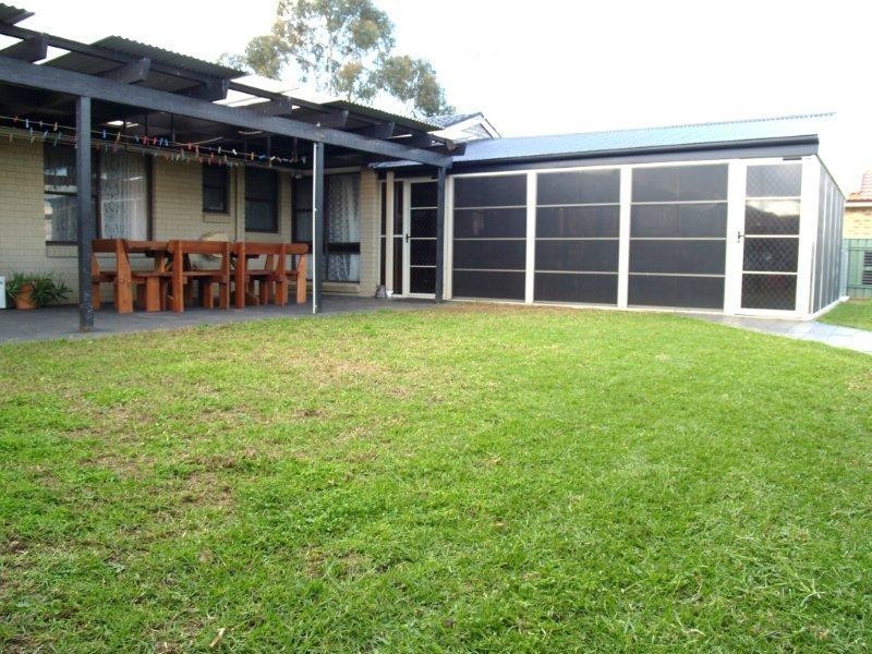 11 Benjamin Cct, Hunterview NSW 2330