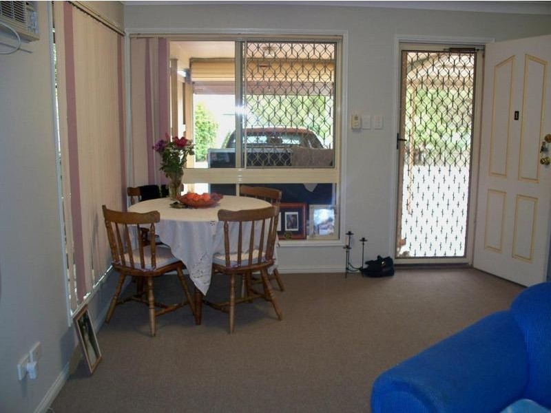 1/10 Phillip St, One Mile QLD 4305