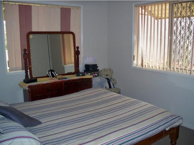 1/10 Phillip St, One Mile QLD 4305