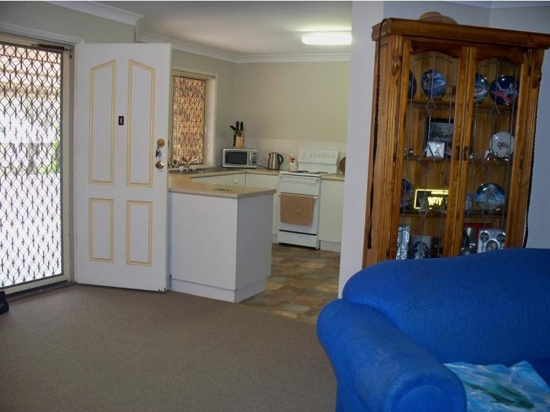 1/10 Phillip St, One Mile QLD 4305