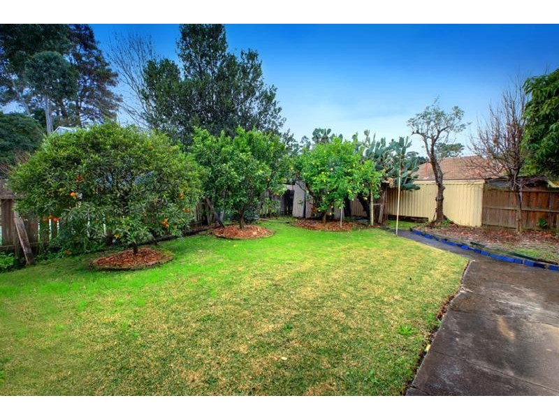 26 Wolger Rd, Ryde NSW 2112
