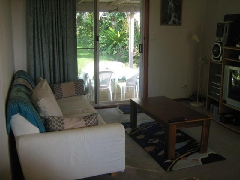 67 Ash Dr, Banora Point NSW 2486
