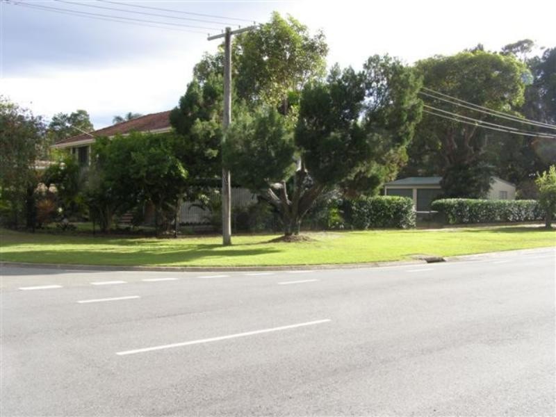 9 Cumming St, Bongaree QLD 4507