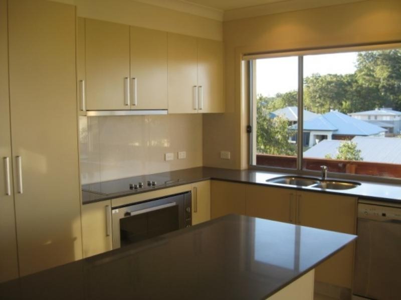 38 Worchester Dr, Reedy Creek QLD 4227