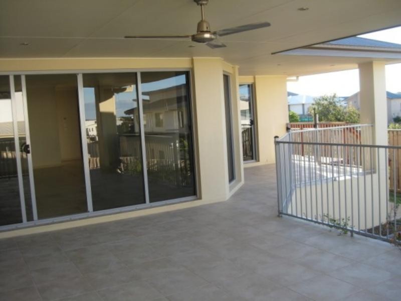 38 Worchester Dr, Reedy Creek QLD 4227