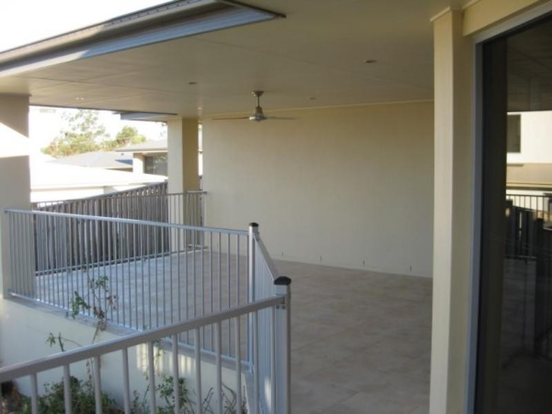 38 Worchester Dr, Reedy Creek QLD 4227