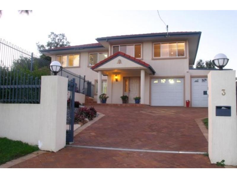 3 Benbow Ct, Springwood QLD 4127