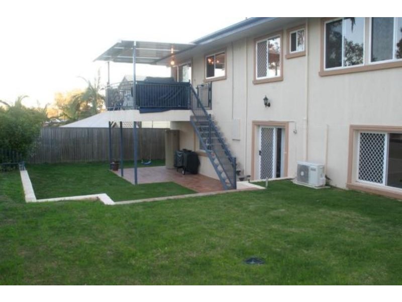 3 Benbow Ct, Springwood QLD 4127