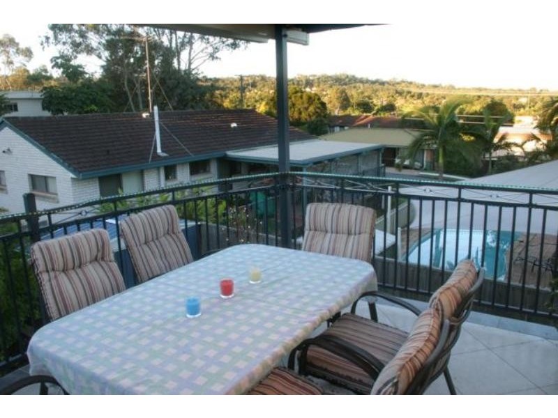 3 Benbow Ct, Springwood QLD 4127