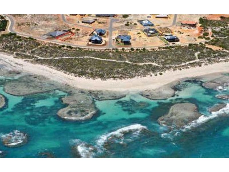 19 Surfside Tce, Drummond Cove WA 6532