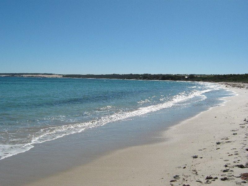 19 Surfside Tce, Drummond Cove WA 6532