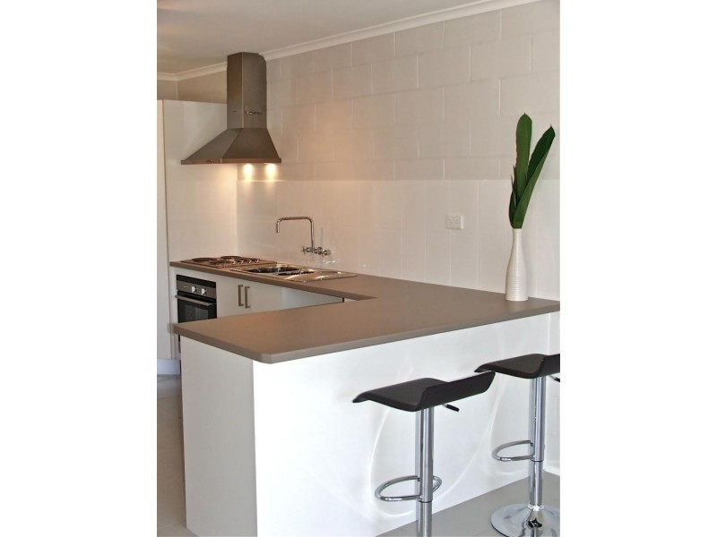 1/52 Hollywell Rd, Biggera Waters QLD 4216