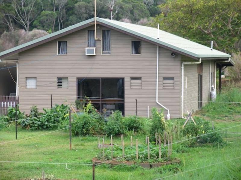 168 Stoney Creek Rd, Kuranda QLD 4881