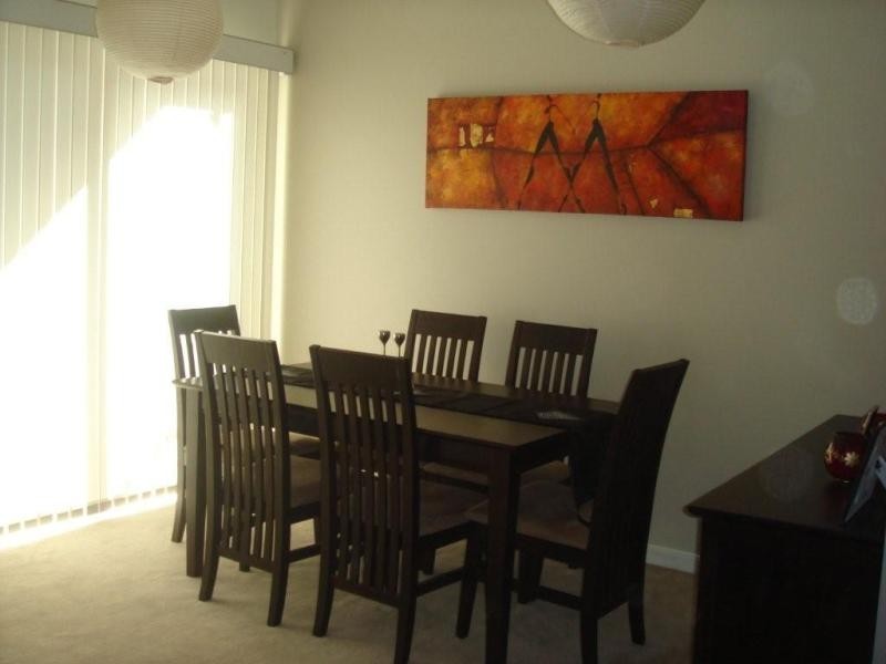 4 Heidelberg  Ave, Newington NSW 2127