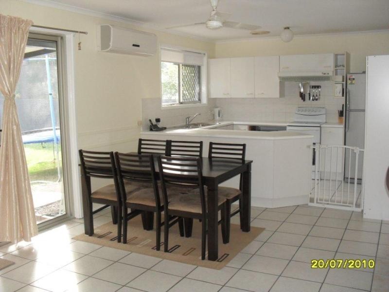 13 Lynelle St, Marsden QLD 4132
