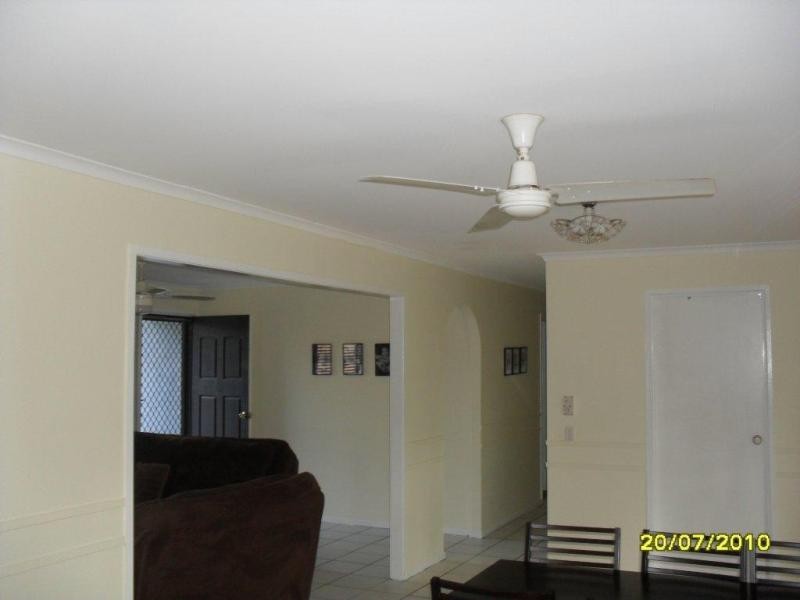 13 Lynelle St, Marsden QLD 4132