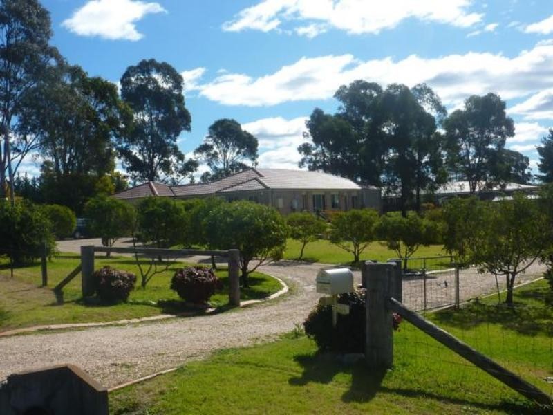 34 Hogans  Dr, Bargo NSW 2574