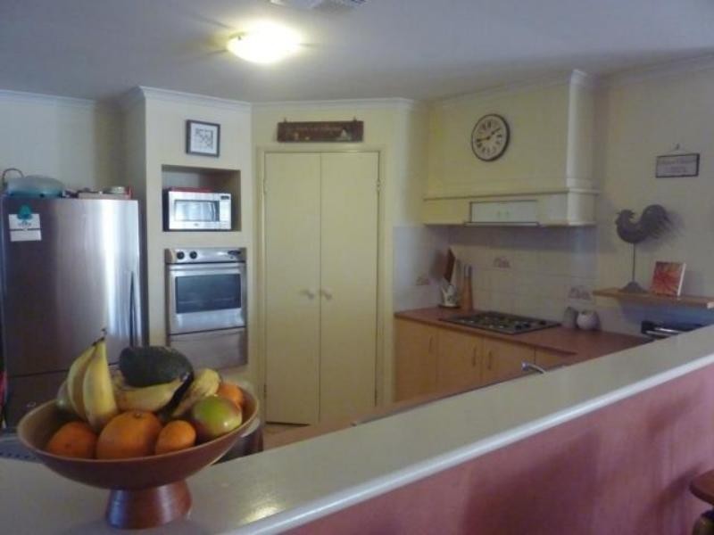 34 Hogans  Dr, Bargo NSW 2574