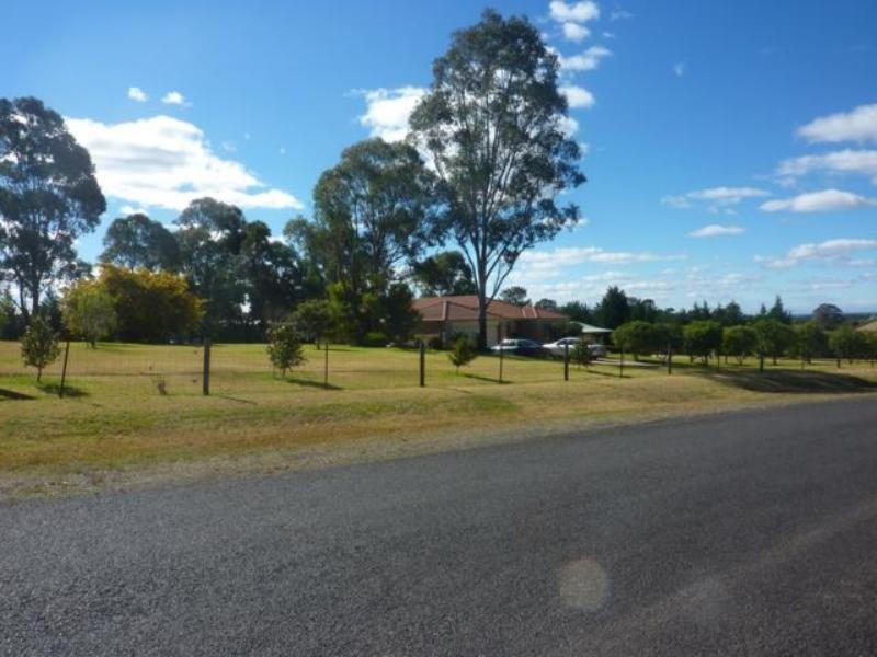 34 Hogans  Dr, Bargo NSW 2574