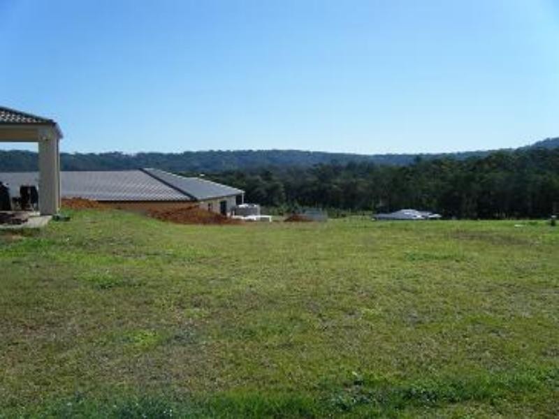 28 Lachlan  Cres, Beerwah QLD 4519