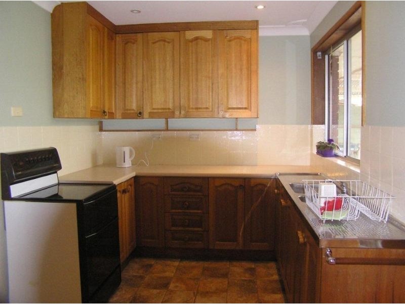 39 Bee Farm Rd, Springwood NSW 2777