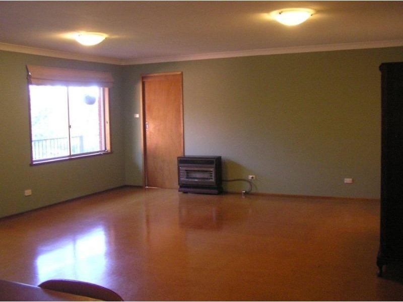 39 Bee Farm Rd, Springwood NSW 2777