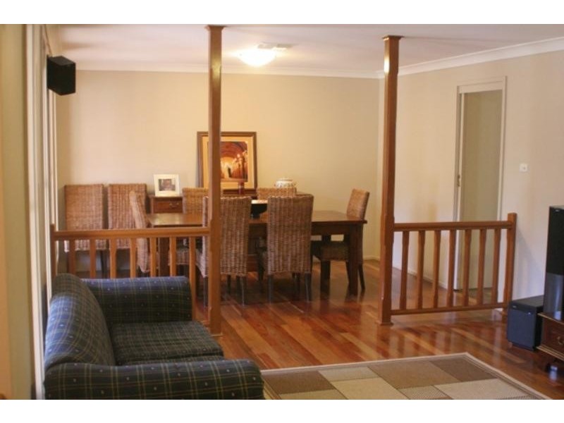 17 Yandina Ave, Winmalee NSW 2777