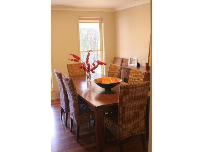 17 Yandina Ave, Winmalee NSW 2777