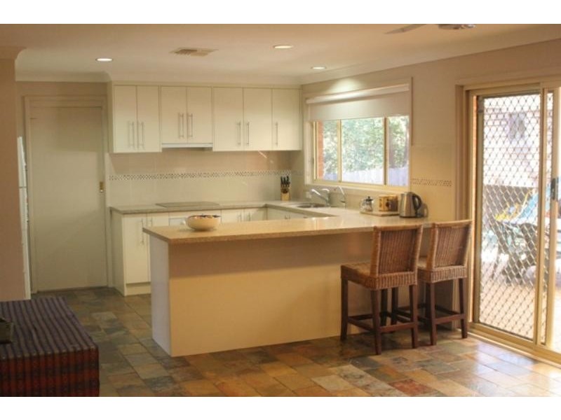 17 Yandina Ave, Winmalee NSW 2777