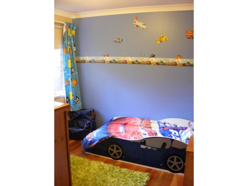 17 Yandina Ave, Winmalee NSW 2777