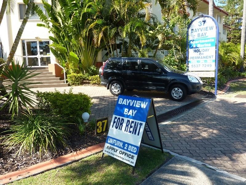 24/37 Bayview St, Runaway Bay QLD 4216