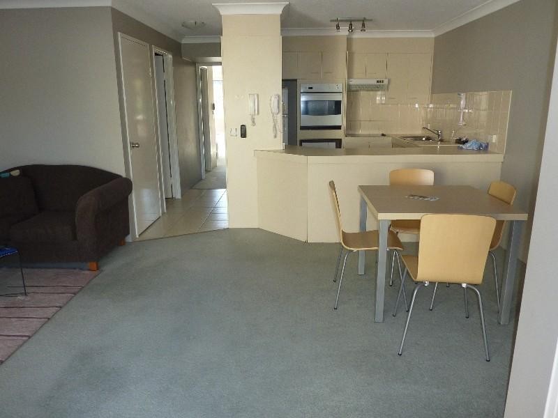 24/37 Bayview St, Runaway Bay QLD 4216