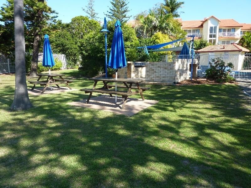 24/37 Bayview St, Runaway Bay QLD 4216