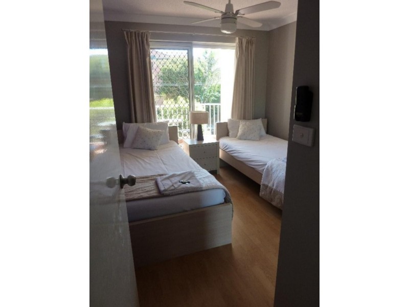 24/37 Bayview St, Runaway Bay QLD 4216