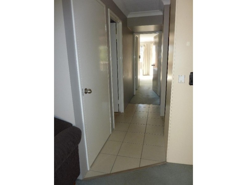 24/37 Bayview St, Runaway Bay QLD 4216