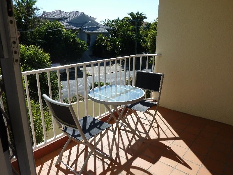 24/37 Bayview St, Runaway Bay QLD 4216