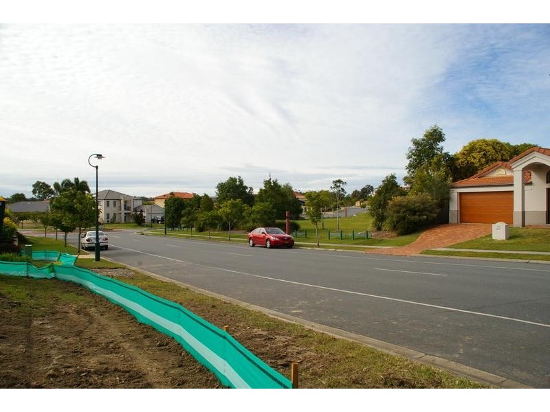 20 Breakspear Rd, Molendinar QLD 4214