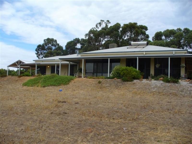 130-5100 Bailup Rd, Wooroloo WA 6558