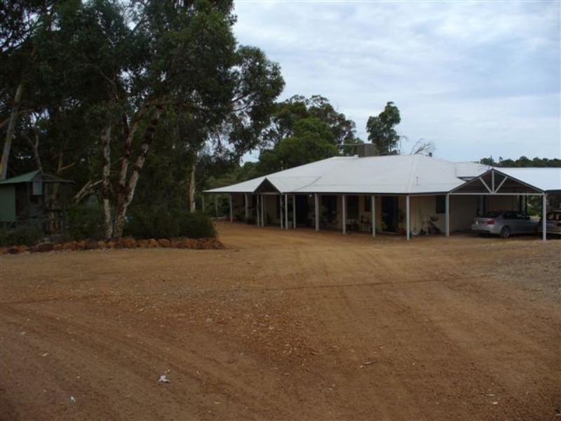 130-5100 Bailup Rd, Wooroloo WA 6558