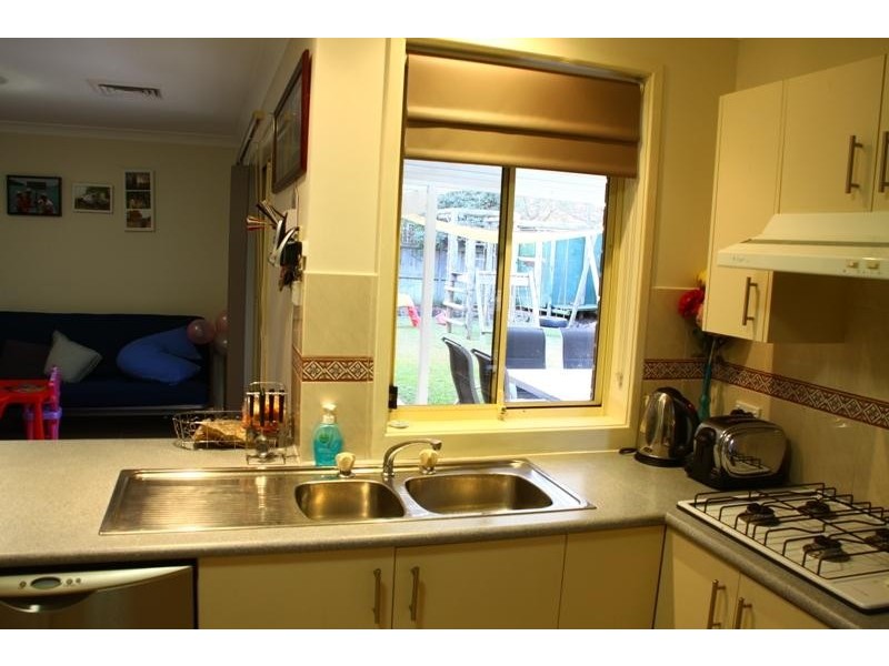 10 Majestic Dr, Stanhope Gardens NSW 2768