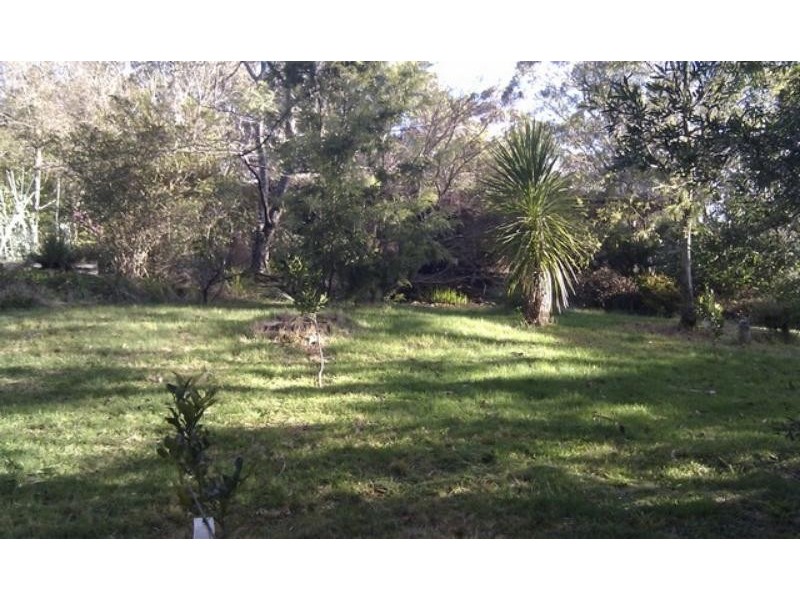 14 Nelson Rd, Katoomba NSW 2780
