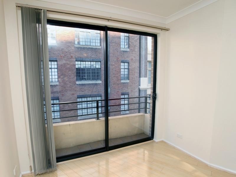 37 Foster St, Surry Hills NSW 2010