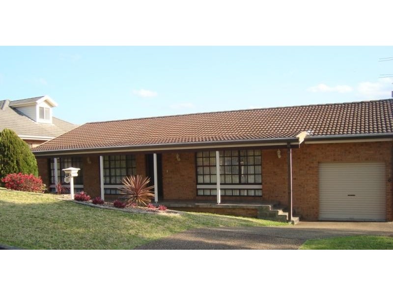 12 Coronet Pl, Dapto NSW 2530
