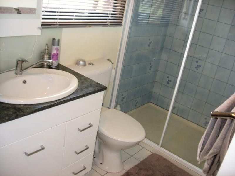 100 Clarinda Rd, Clarinda VIC 3169