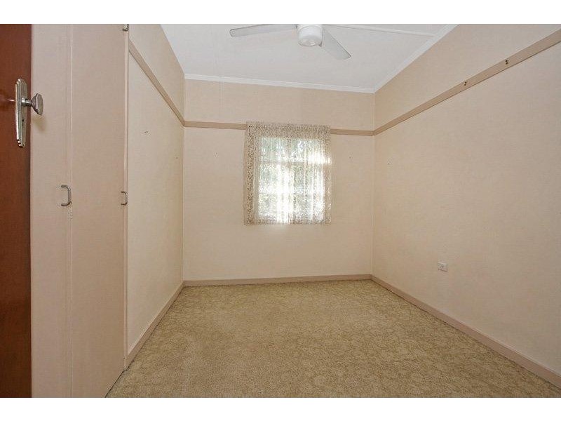 16 Dempsey St, Annerley QLD 4103